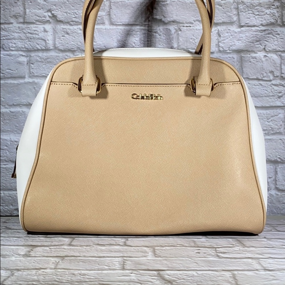 Calvin Klein Purse - Picture 2 of 8